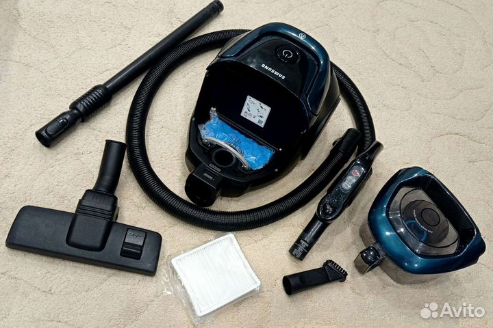 Циклонический пылесос Samsung (1800W)