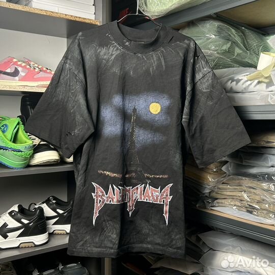 Футболка Balenciaga Paris Moon