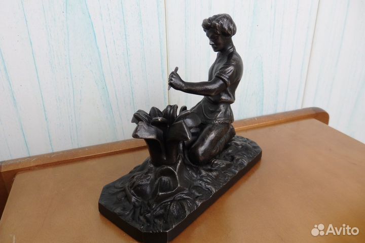 Чугунные статуэтки. Данила мастер. Касли