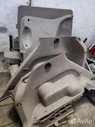 Обшивка багажника левая правая SsangYong Actyon 2