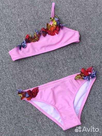 Купальник на девочку Molo новый оригинал 134,146