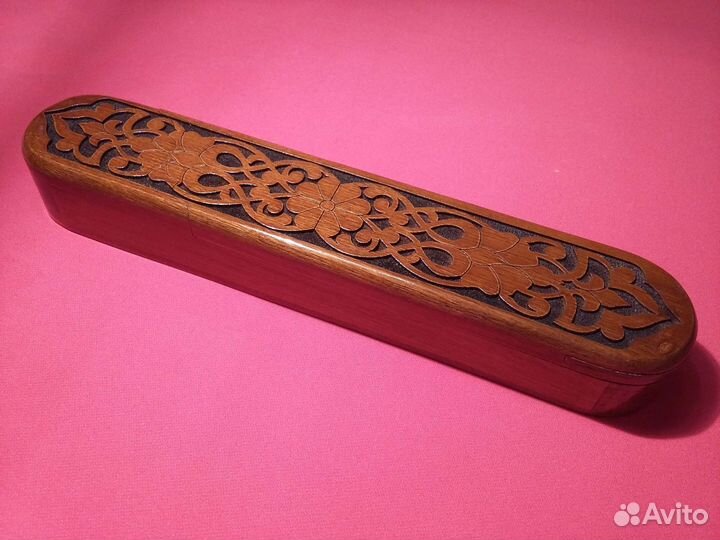 Шкатулка с замком для цепочки, бус из дерева орех