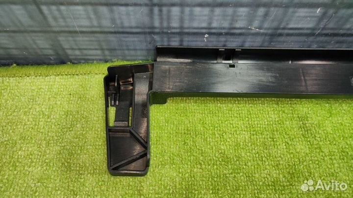 Крепление радиатора Bmw X5 E53 M54 2006