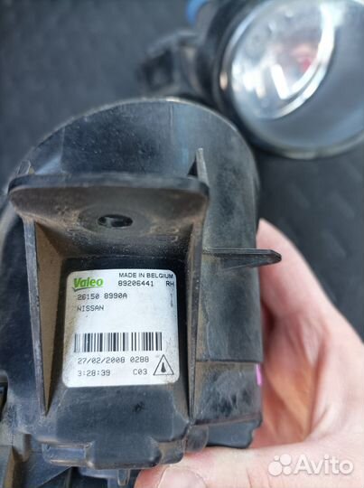 Противотуманные фары на nissan