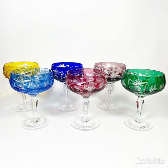 Хрустальные креманки для шампанского виноград