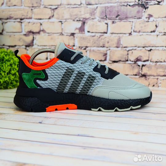 Кроссовки Adidas jogger