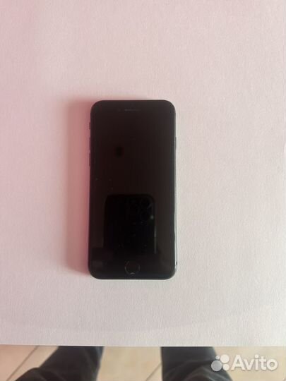 iPhone 8, 256 ГБ