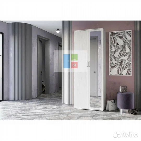 Шкаф с зеркалом