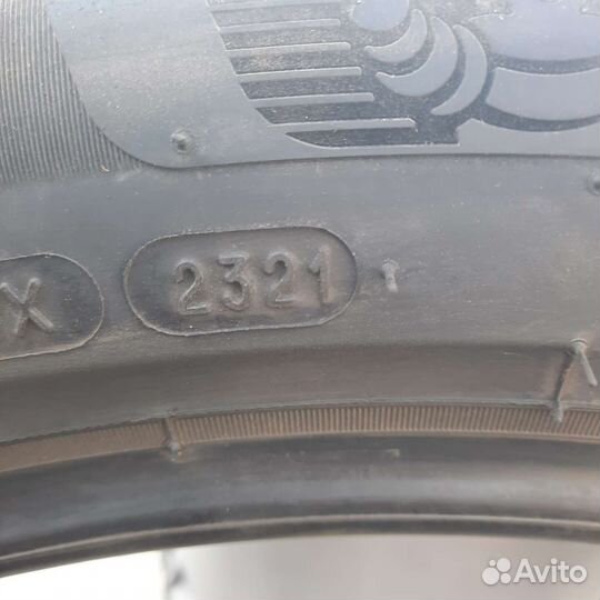 Michelin X-Ice North 4 SUV 275/45 R21 102H