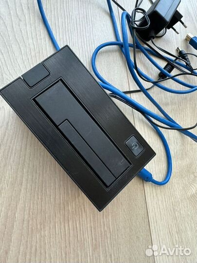 Станция для HDD/SSD Thermaltake BlacX Urban ST001