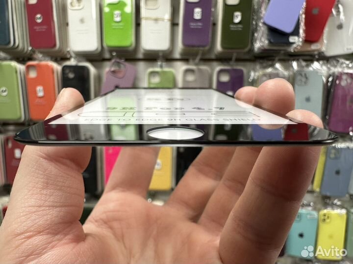 Защитное стекло iPhone 7/8/SE+установка в подарок