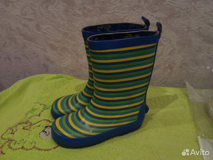 Резиновые сапоги