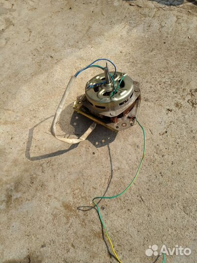 Электродвигатель 220в