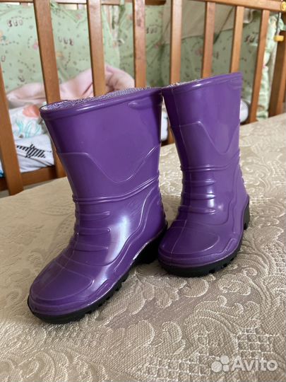 Резиновые сапожки для девочки