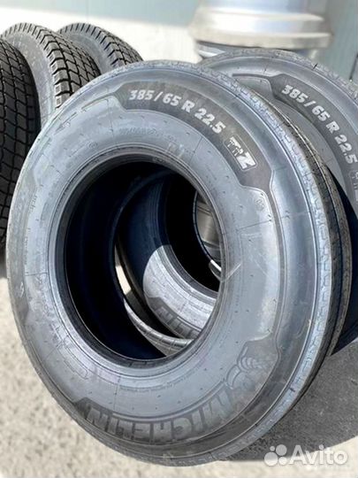 Michelin X multi Z 385/91