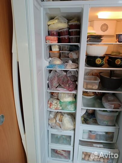 Холодильник Side by Side beko