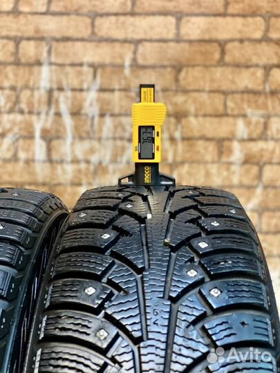 Nokian Tyres Hakkapeliitta 5 185/60 R15