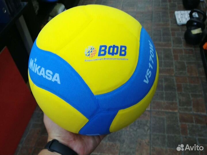 Мячи для футбола, волейбола и баскетбола