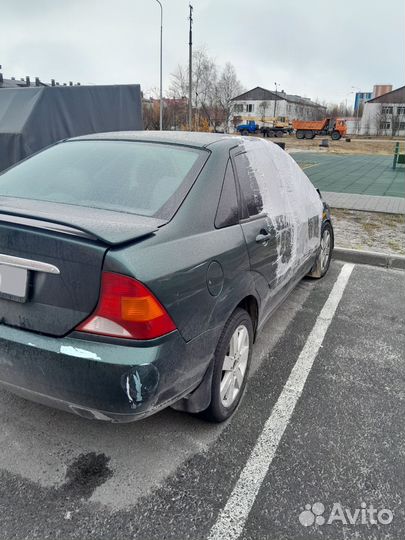 Ford Focus 1.8 МТ, 2004, битый, 290 000 км
