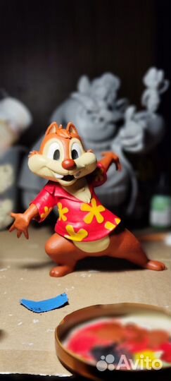 Фигурка бурундука Дейла (Чип и Дейл)