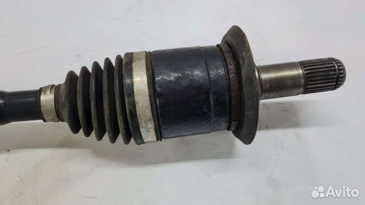 Полуось задняя (приводной вал, ШРУС) 7609351 BMW 3 F30/F31/GT F34 2.0 Бензин