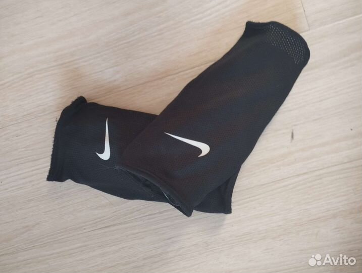 Щитки футбольные nike mercurial