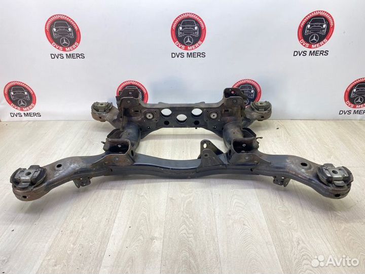Подрамник задний Mercedes Ml W164