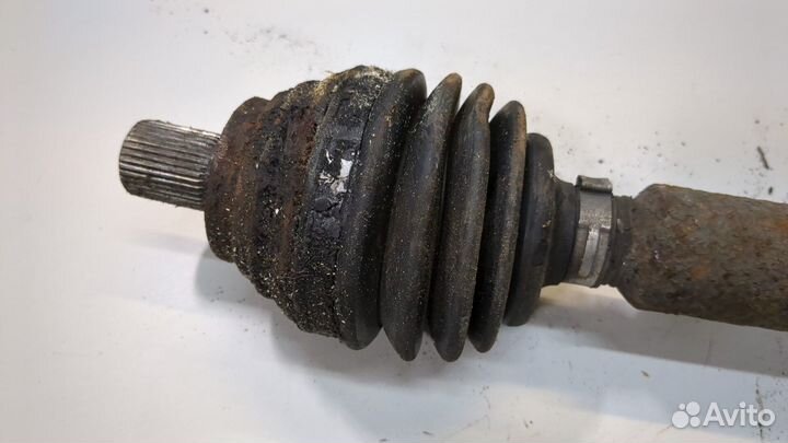 Полуось правая передняя Volkswagen Passat 6