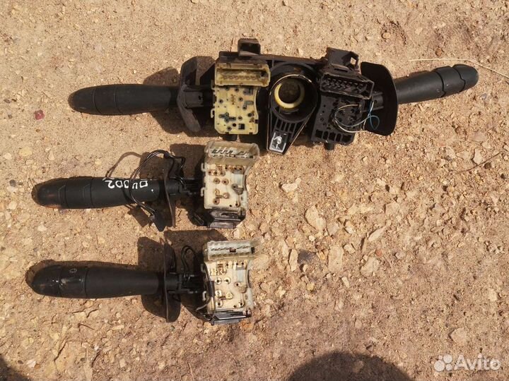 Подрулевой переключатель Megan/Scenic 1