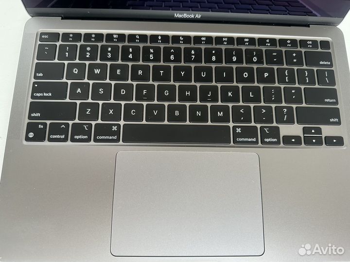 MacBook Air M1 8/256 Space Gray