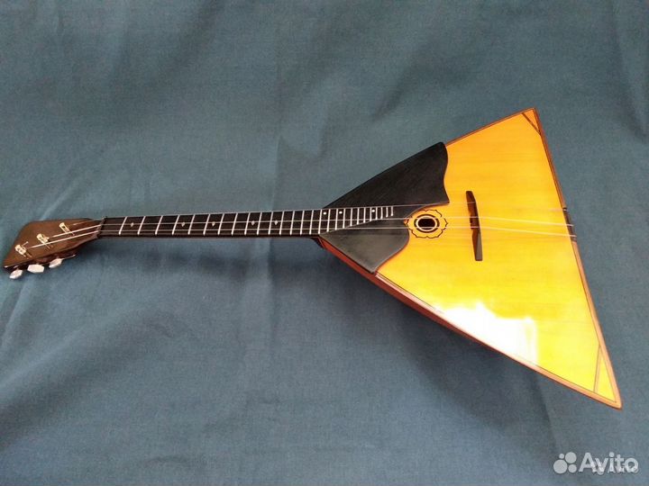 Балалайка концертная Прима мастер И В. Емельянова