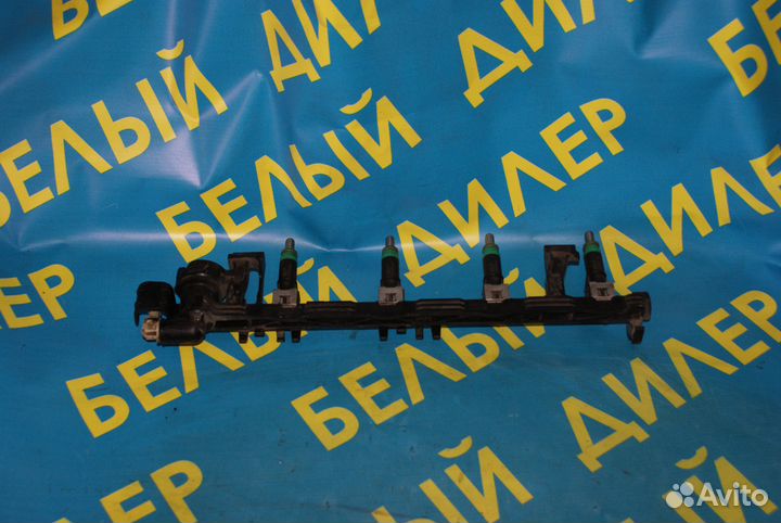 Топливная рампа рейка Ford Focus 2