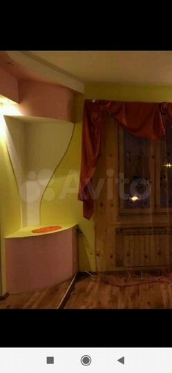 2-к. квартира, 54 м², 4/4 эт.