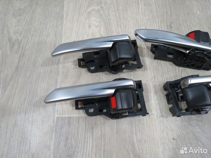 Ручка двери внутренняя Toyota Camry 70