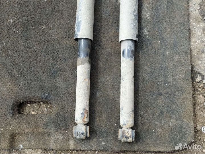 Задние амортизаторы renault fluence