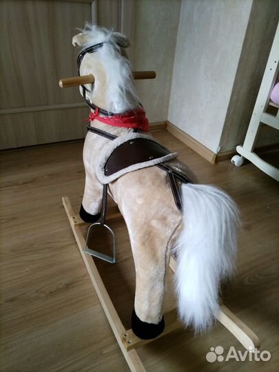 Качалка лошадь