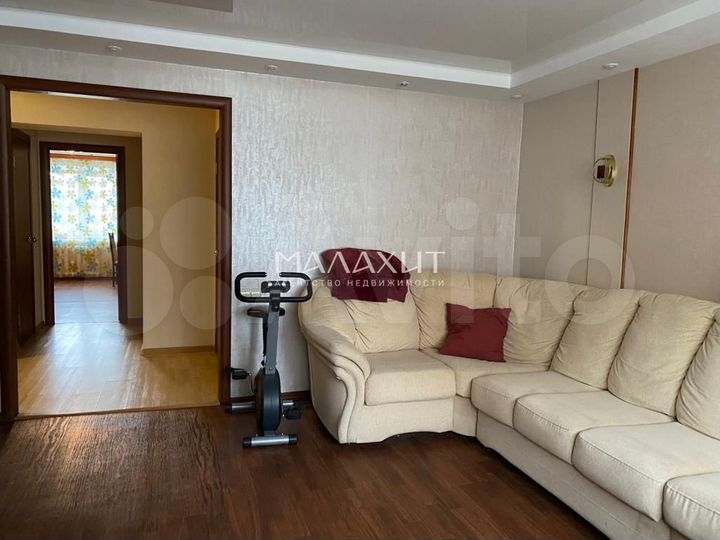 4-к. квартира, 101 м², 4/6 эт.