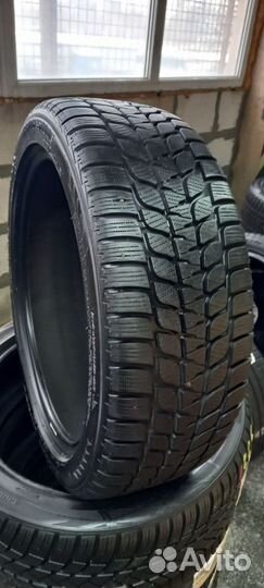 Bridgestone Blizzak LM-25 225/45 R19 92V