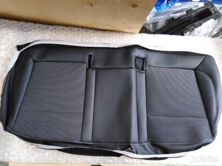 Чехол подушки сиденья задний Opel Astra J C 2010