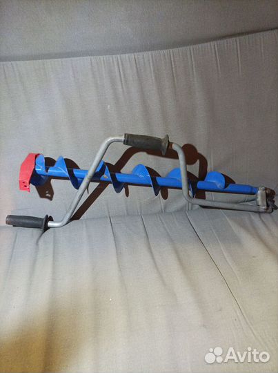 Ледобур для рыбалки