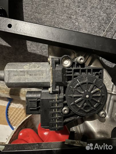 Заднее стекло Audi A6 C5