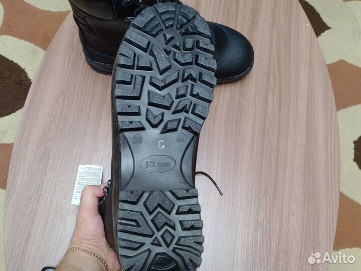 Ботинки с высоким берцем зимние