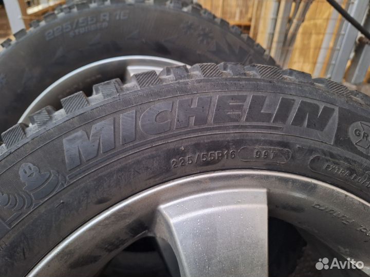 Michelin Latitude X-Ice North 3 225/55 R16 99T