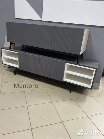 Тумба тв Bravo от производителя (на опорах)