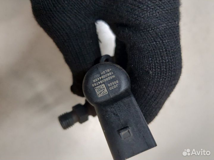 Форсунка топливная Renault Scenic, 2010