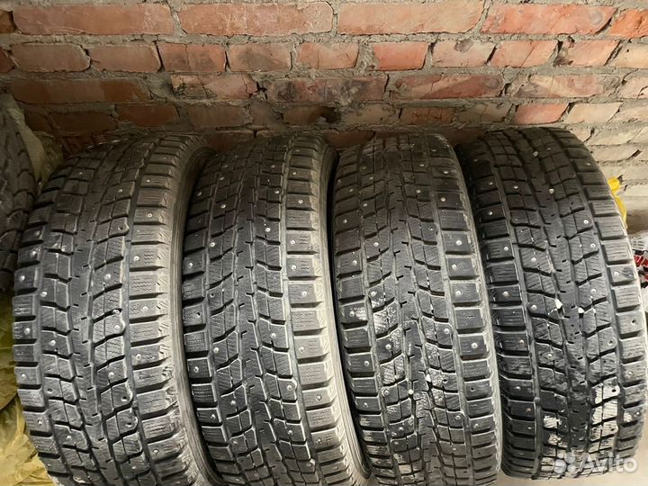 Dunlop SP Winter Ice 01 225/65 R17