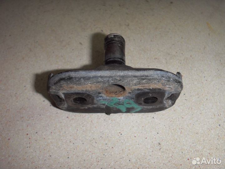 Ответная часть замка багажника Volkswagen Golf VI