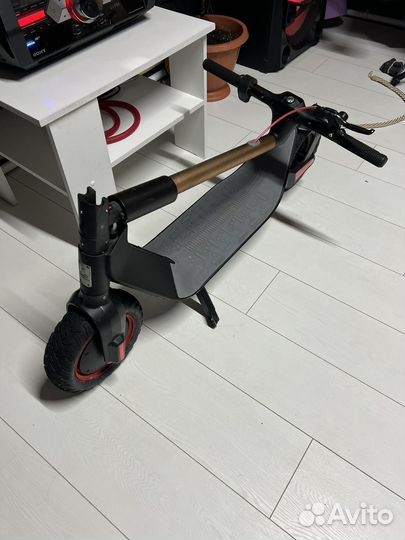 Самокат взрослый электрический