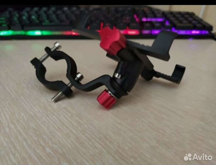 Держатель (крепление) для телефона на руль велосип