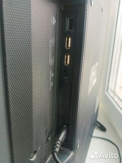 Телевизор 32 дюйма dexp. Б/У